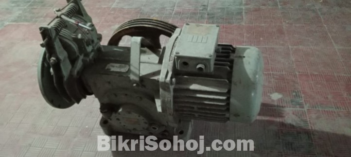পুরাতন হেভি মোটর বিক্রয়